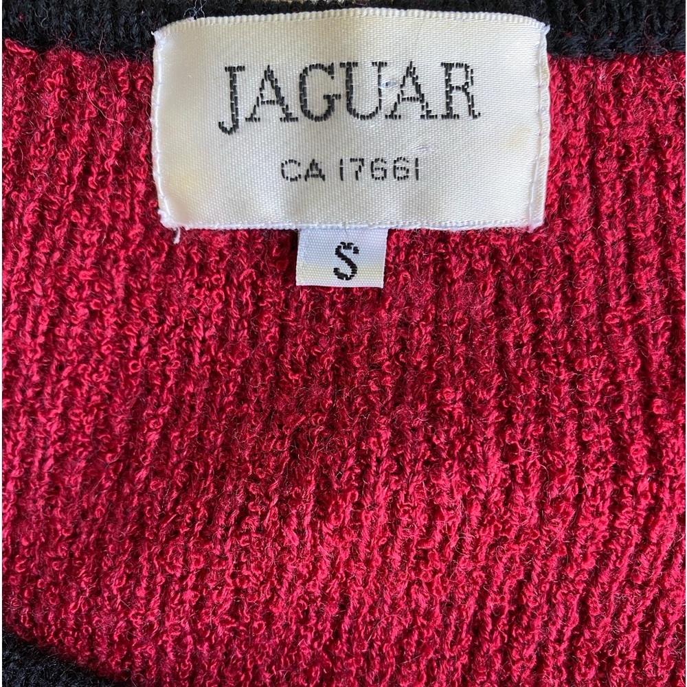 Vintage short knit cardigan red, black trim Jackie O style, EUC Size S/M retro - Picture 8 of 9